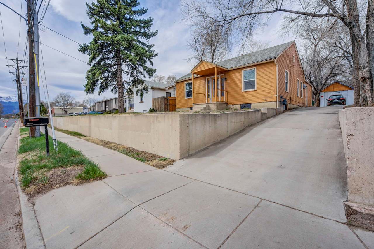 Colorado Springs — Gold Medal Petfriendly Airbnb Hoste